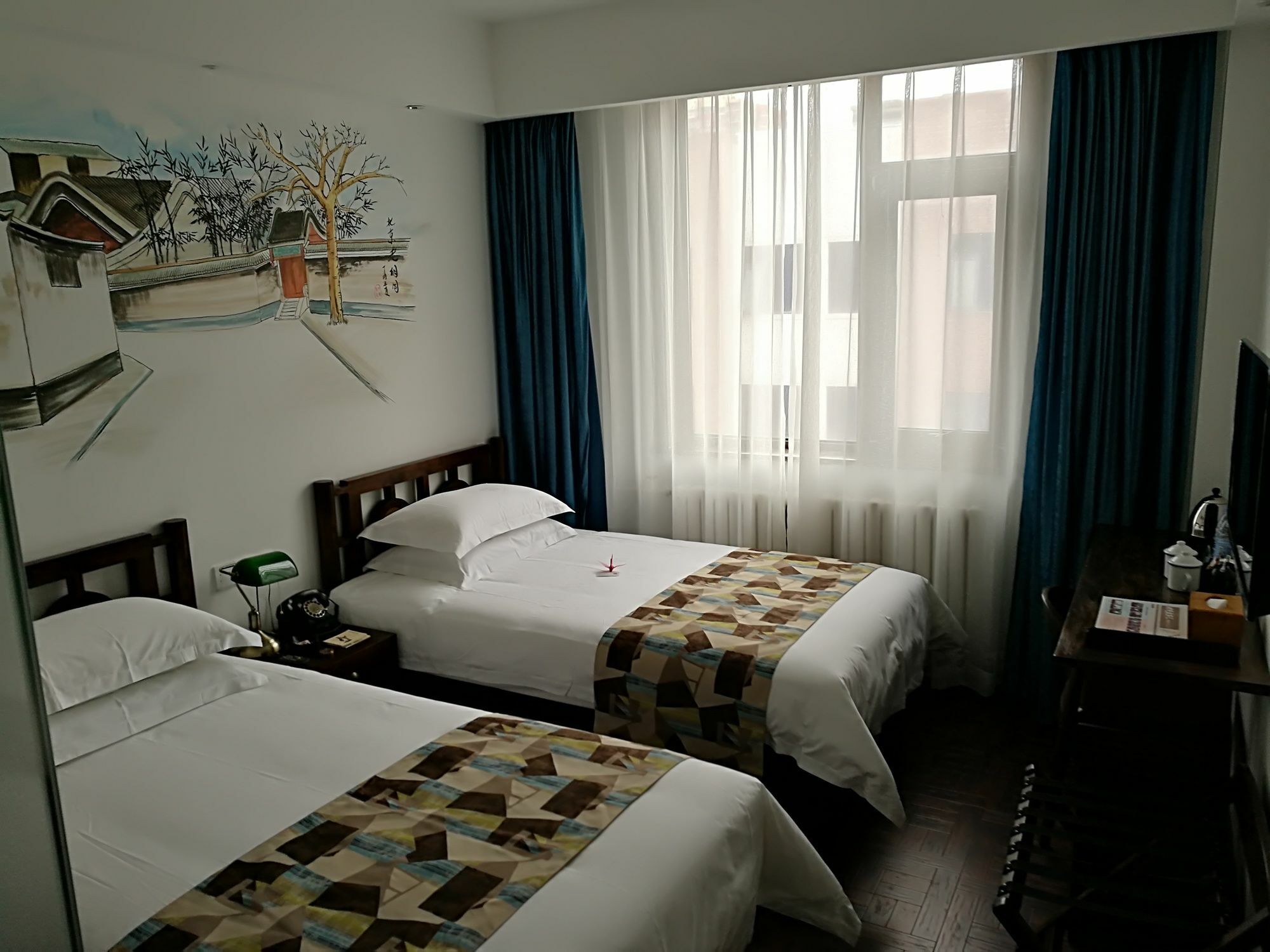 Nost Algia Hotel Near Beijing Panjiayuan Antique Market- Beijing Happy Valley, Cbd, China Zun And Sanlitun, Tian'Anmen Square, Free Ice Cream, Mineral Water, Coffee, Snacks And Laundry Service, Free Gymnastic, English Communication Well Ngoại thất bức ảnh