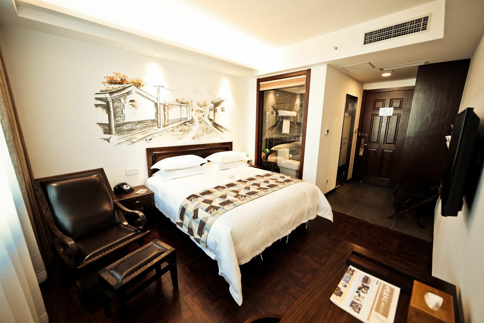 Nost Algia Hotel Near Beijing Panjiayuan Antique Market- Beijing Happy Valley, Cbd, China Zun And Sanlitun, Tian'Anmen Square, Free Ice Cream, Mineral Water, Coffee, Snacks And Laundry Service, Free Gymnastic, English Communication Well Ngoại thất bức ảnh