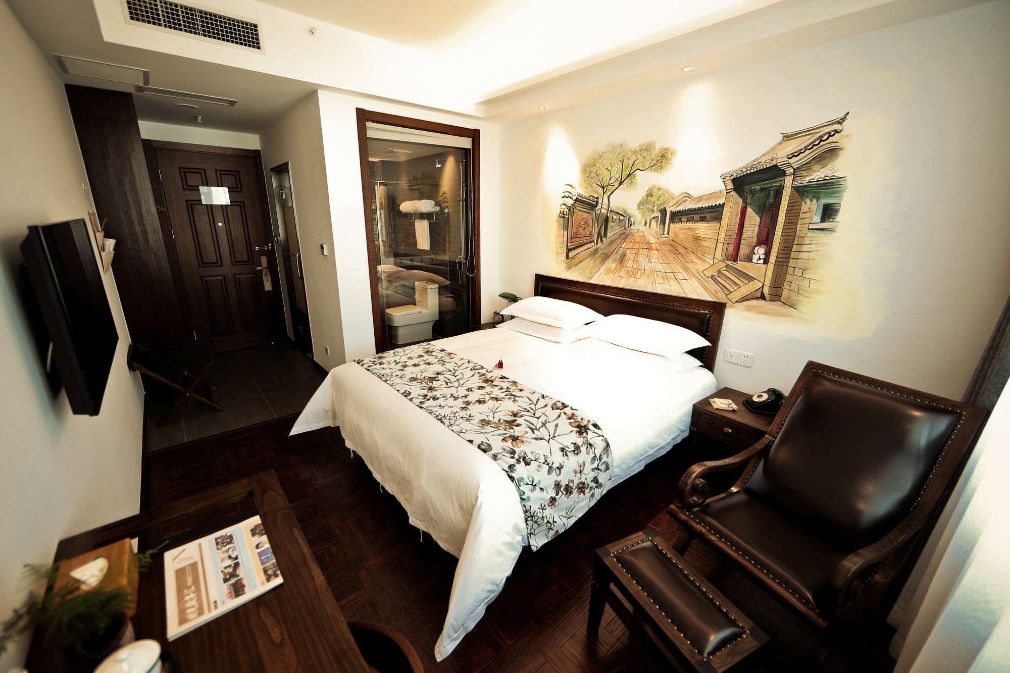 Nost Algia Hotel Near Beijing Panjiayuan Antique Market- Beijing Happy Valley, Cbd, China Zun And Sanlitun, Tian'Anmen Square, Free Ice Cream, Mineral Water, Coffee, Snacks And Laundry Service, Free Gymnastic, English Communication Well Ngoại thất bức ảnh